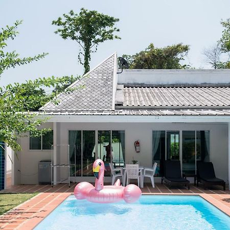 Baan Promphun Pool Villa By Bv Si Sunthon Exterior foto
