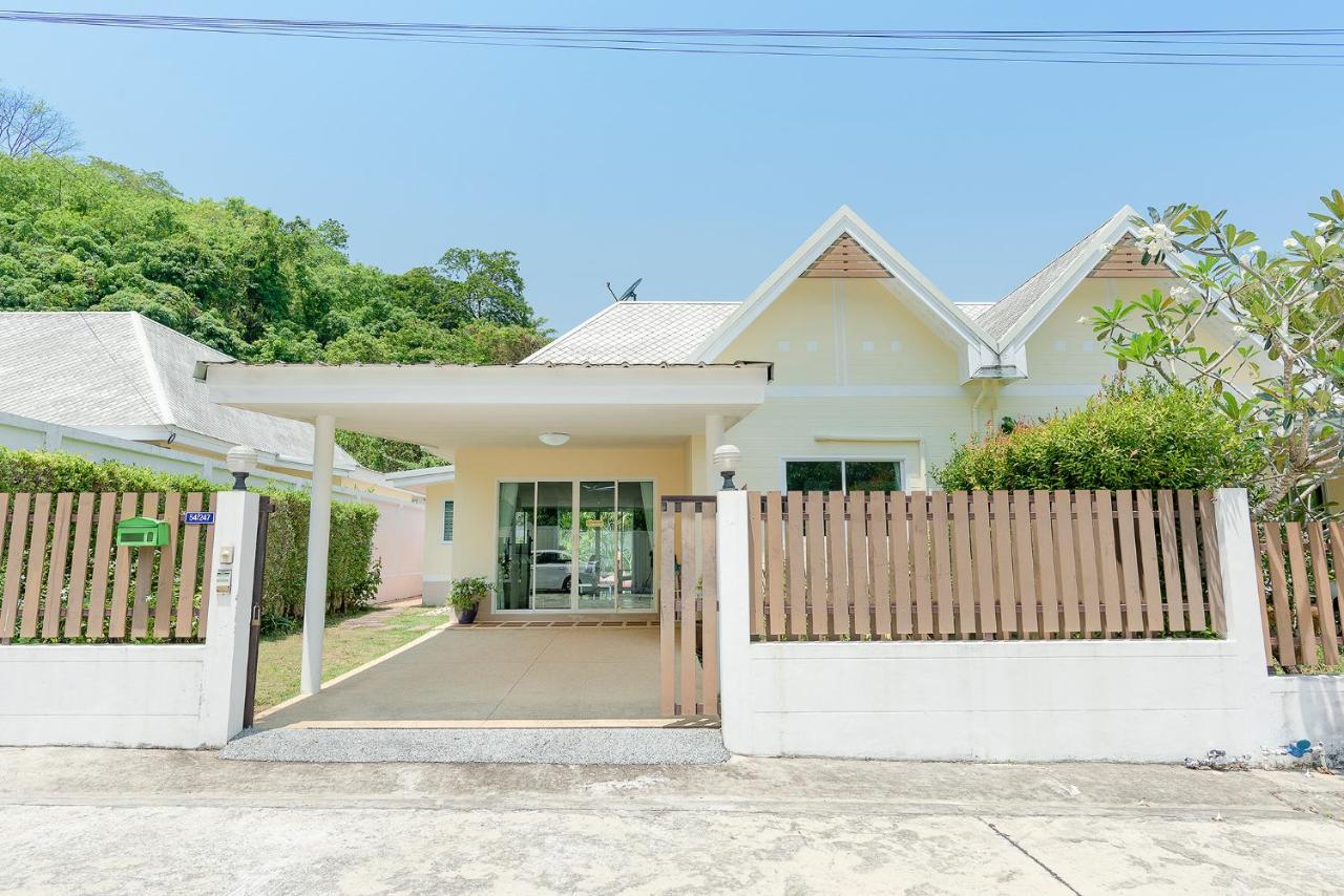 Baan Promphun Pool Villa By Bv Si Sunthon Exterior foto